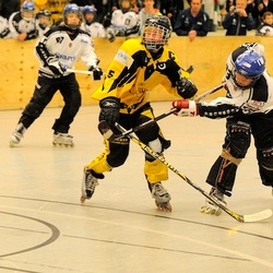 21.11.2010, Deutsche Schülermeisterschaft im Skatehockey Finale 2010 in Berlin
TV Augsburg : CE Kaarst