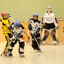 21.11.2010, Deutsche Schülermeisterschaft im Skatehockey Finale 2010 in Berlin
TV Augsburg : CE Kaarst